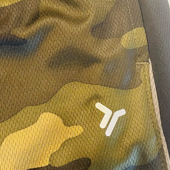 GO-DRY COOL Mesh Track Pants. - Picture 3 of 4